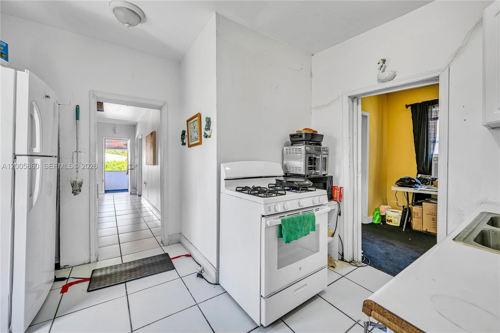 Real estate property located at 3420 Charles Ave, Miami-dade, Frow Homestead, Miami, FL