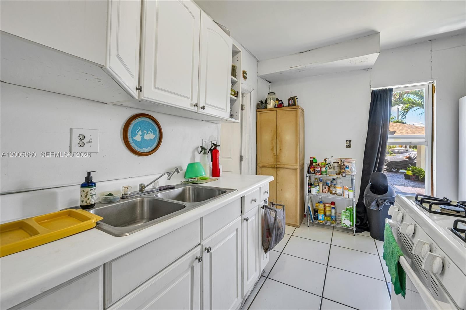 Real estate property located at 3420 Charles Ave, Miami-dade, Frow Homestead, Miami, FL