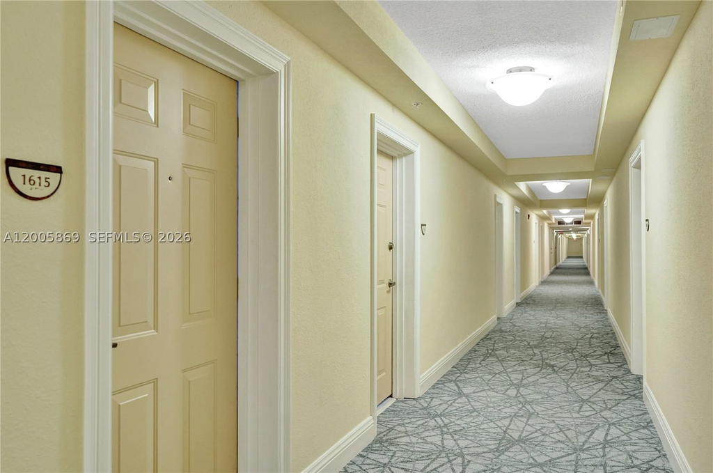 Real estate property located at 2501 Ocean Dr #415, Broward, Wave Condo, Hollywood, FL