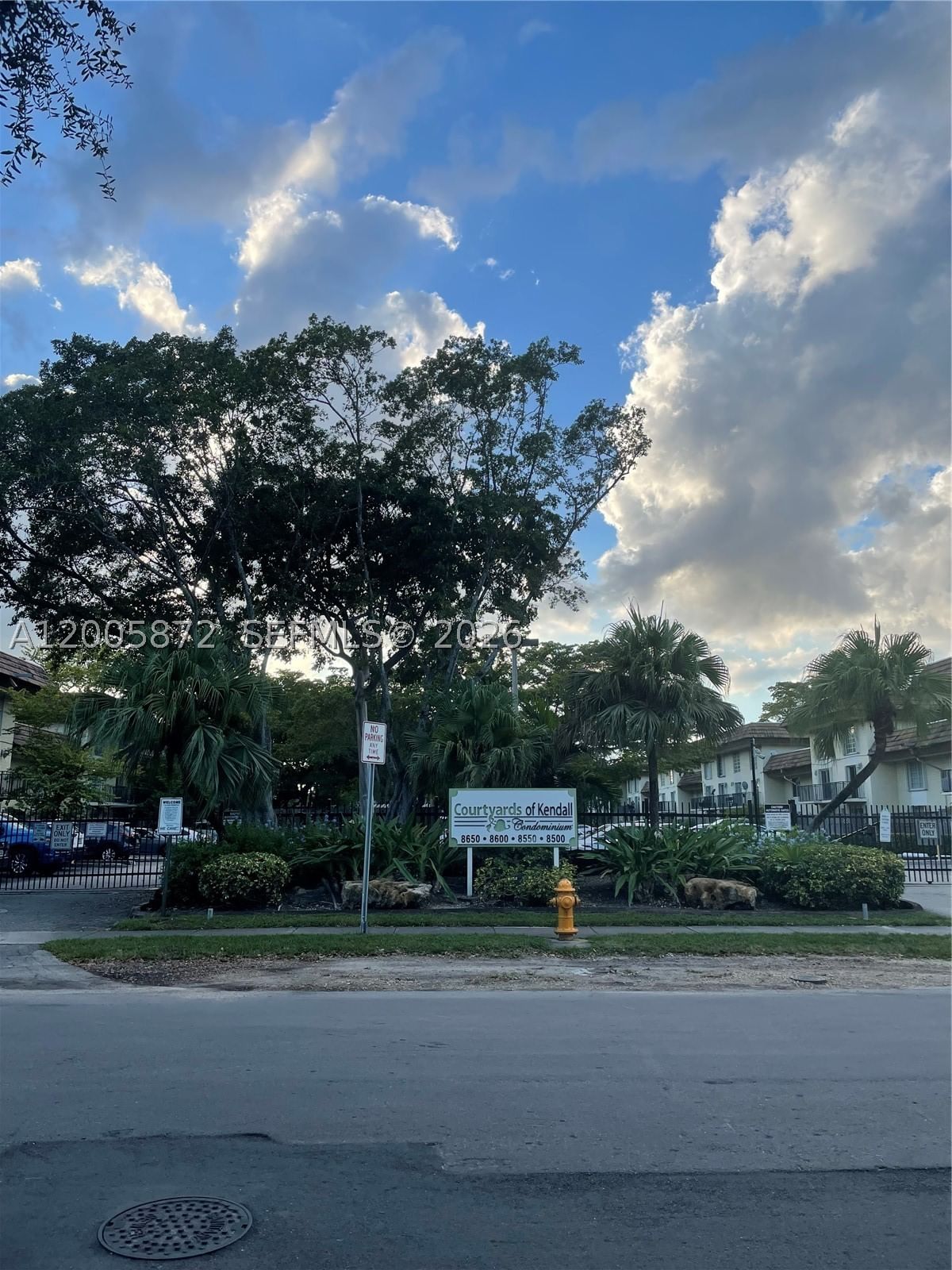 Real estate property located at 8500 109th Ave #6-229, Miami-dade, Courtyards At Kendall Con, Miami, FL