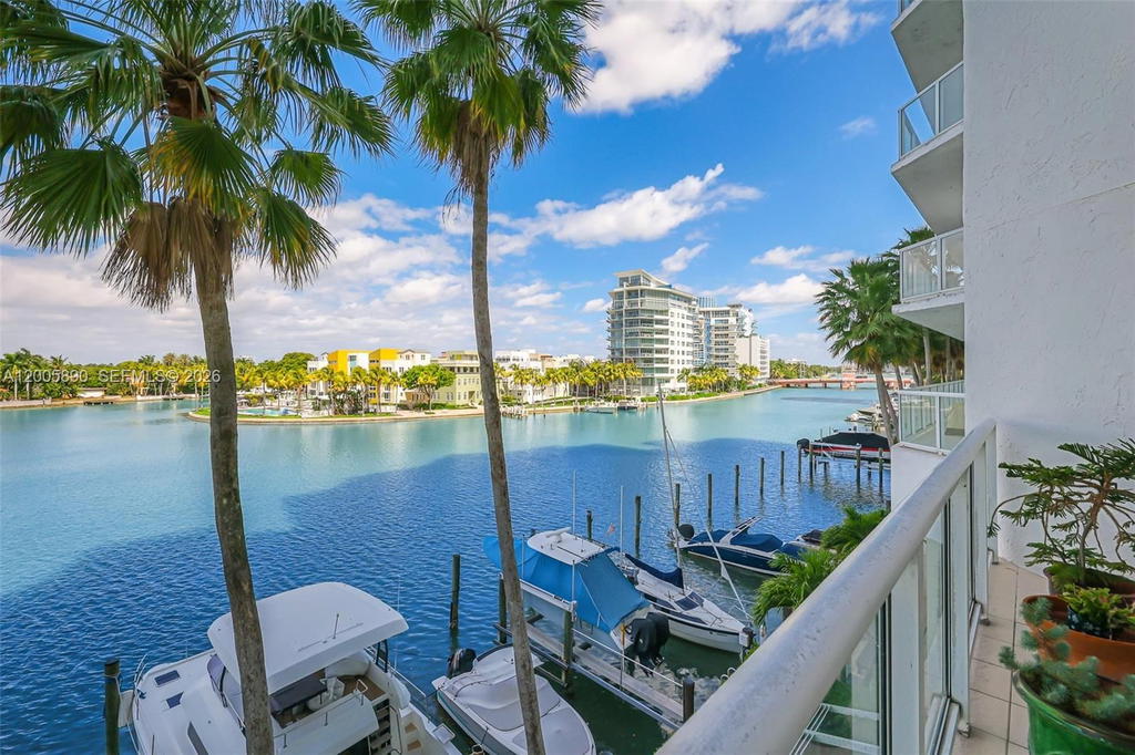 Real estate property located at 5900 Collins Ave #402, Miami-dade, The Grandview Condo, Miami Beach, FL