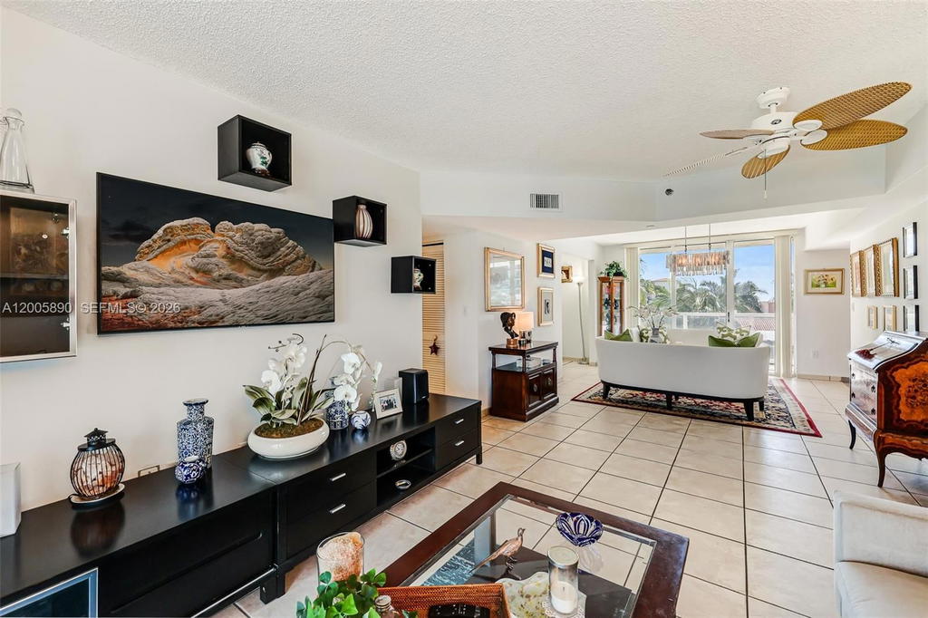Real estate property located at 5900 Collins Ave #402, Miami-dade, The Grandview Condo, Miami Beach, FL