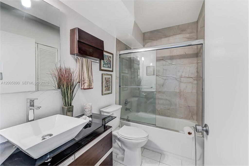 Real estate property located at 5900 Collins Ave #402, Miami-dade, The Grandview Condo, Miami Beach, FL