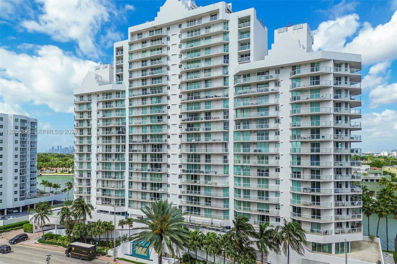 Real estate property located at 5900 Collins Ave #402, Miami-dade, The Grandview Condo, Miami Beach, FL