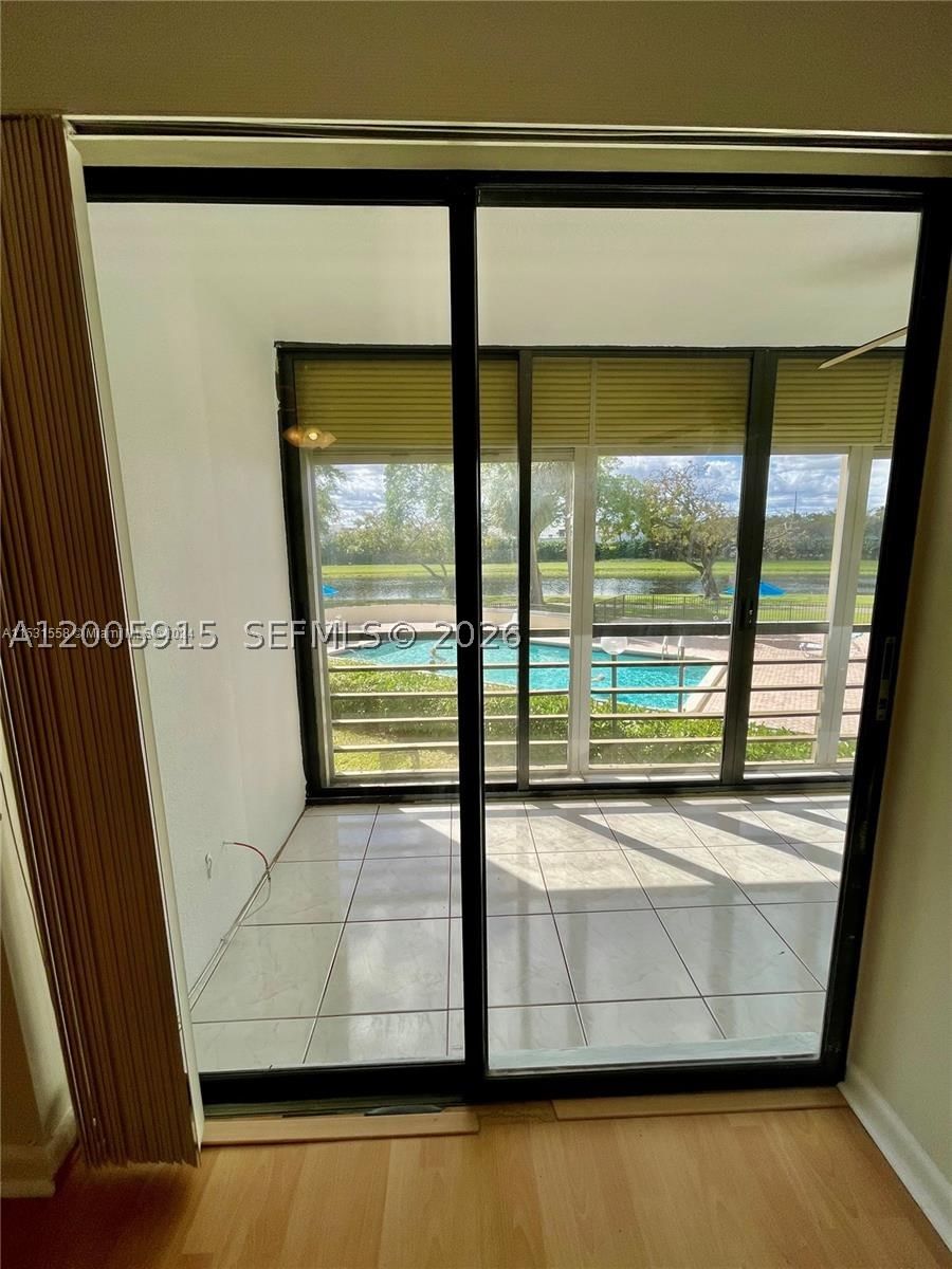 Real estate property located at 2320 Cypress Bend Dr #204, Broward, Cypress Bend I-d Condo, Pompano Beach, FL