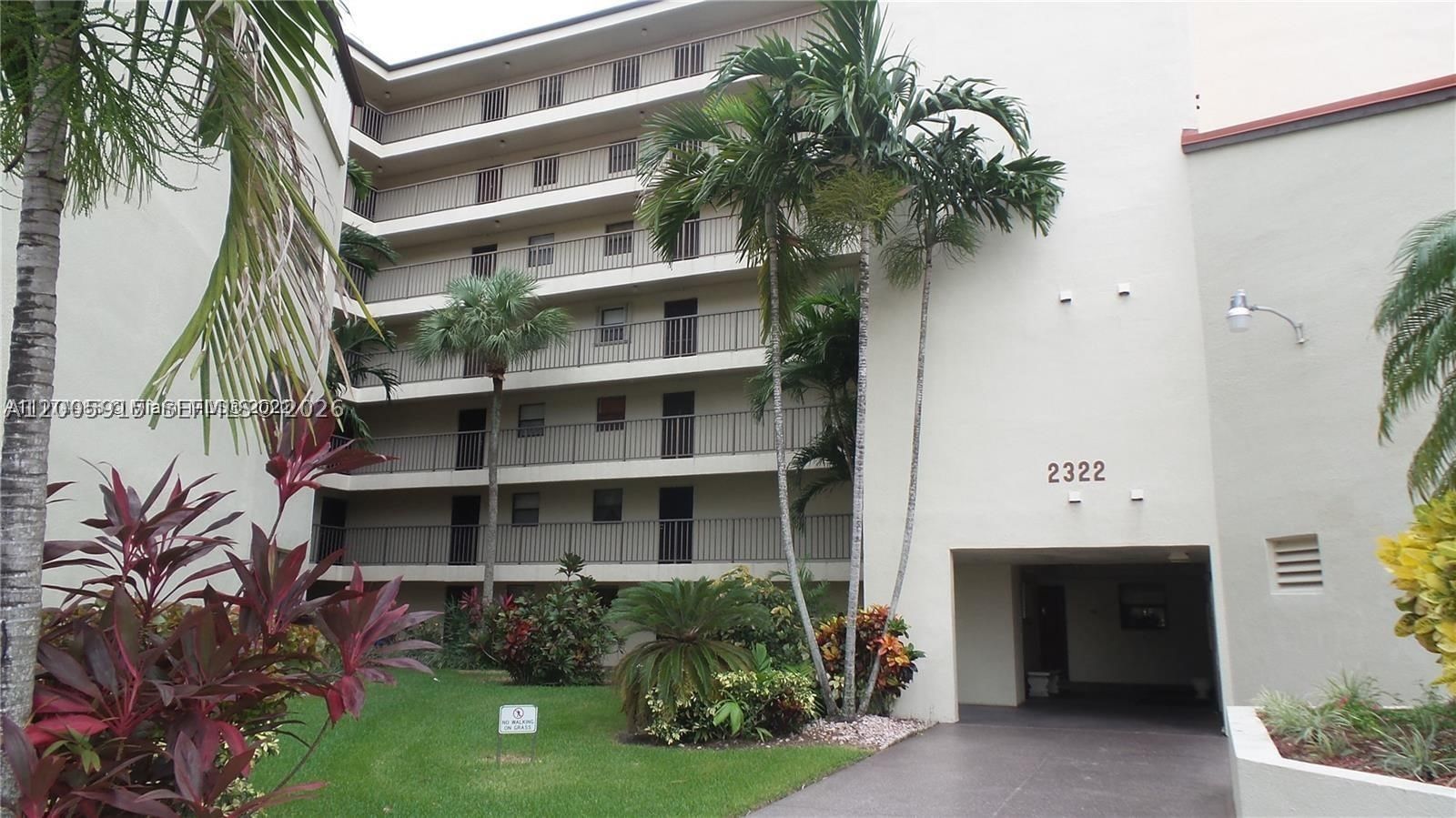 Real estate property located at 2320 Cypress Bend Dr #204, Broward, Cypress Bend I-d Condo, Pompano Beach, FL
