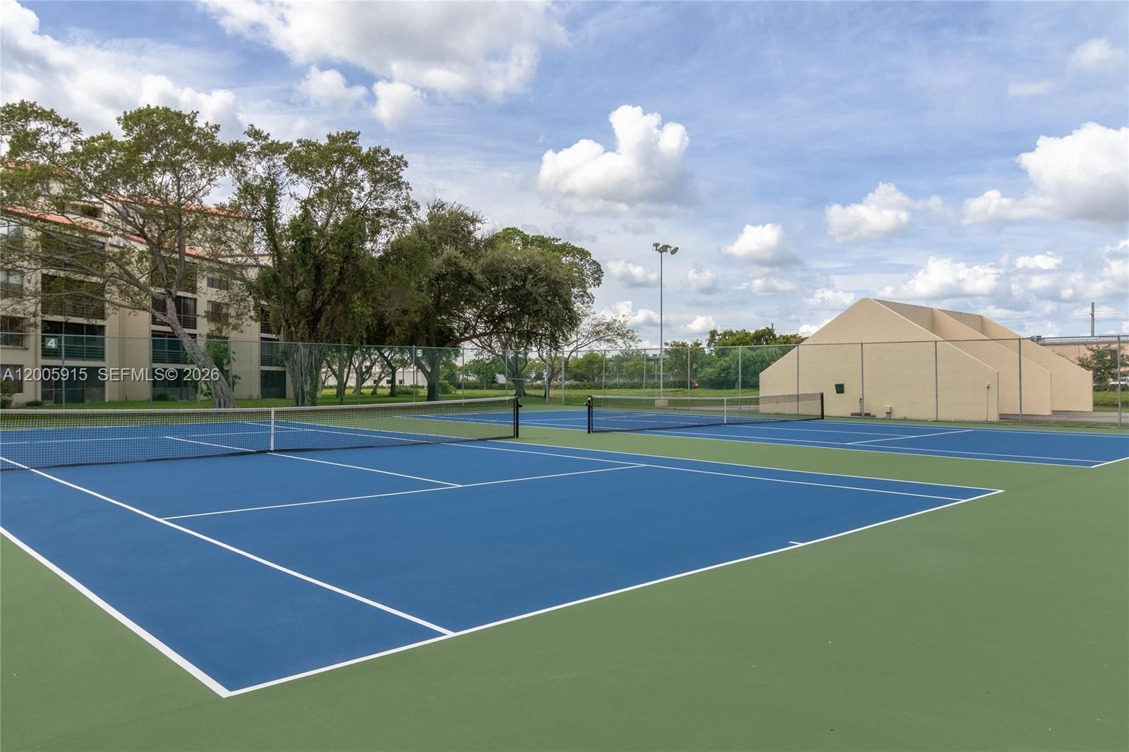 Real estate property located at 2320 Cypress Bend Dr #204, Broward, Cypress Bend I-d Condo, Pompano Beach, FL