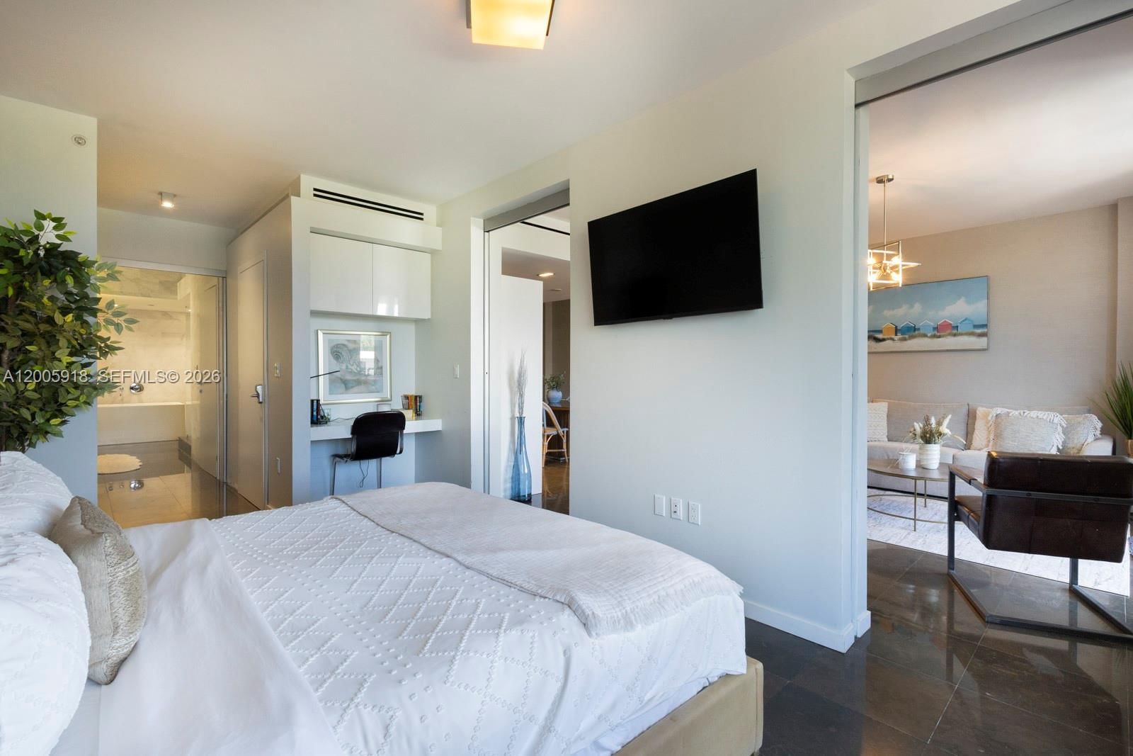 Real estate property located at 220 21st St #303, Miami-dade, Boulan South Beach Condo, Miami Beach, FL