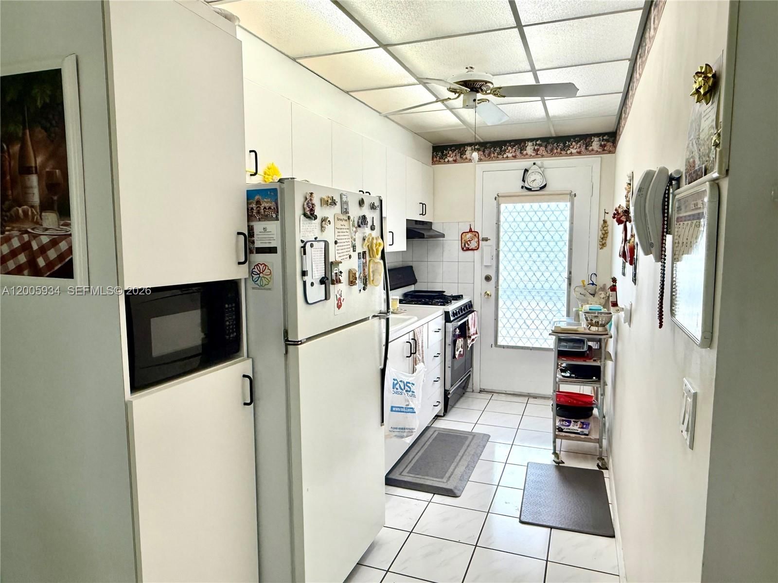 Real estate property located at 11 204th St #23, Miami-dade, Ro-mont Gardens Andover C, Miami Gardens, FL