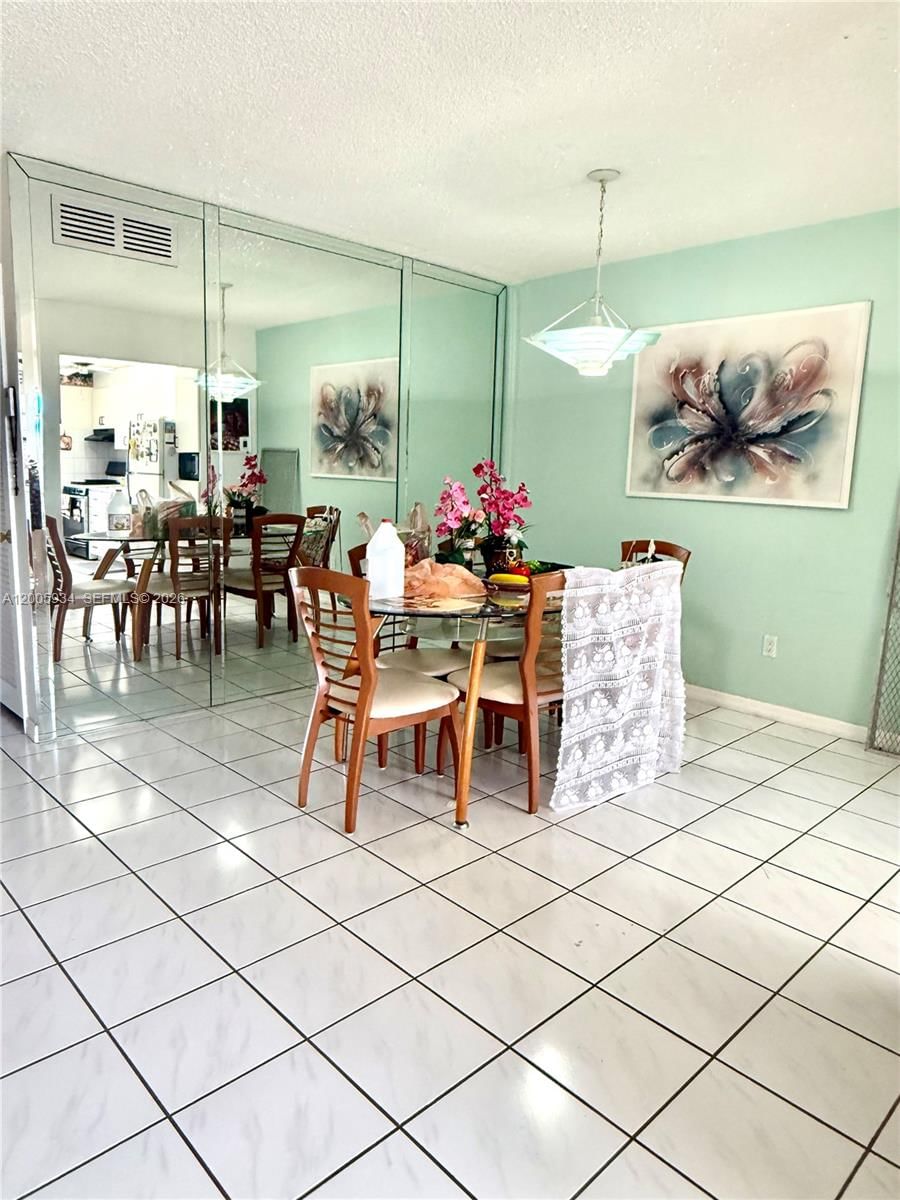 Real estate property located at 11 204th St #23, Miami-dade, Ro-mont Gardens Andover C, Miami Gardens, FL
