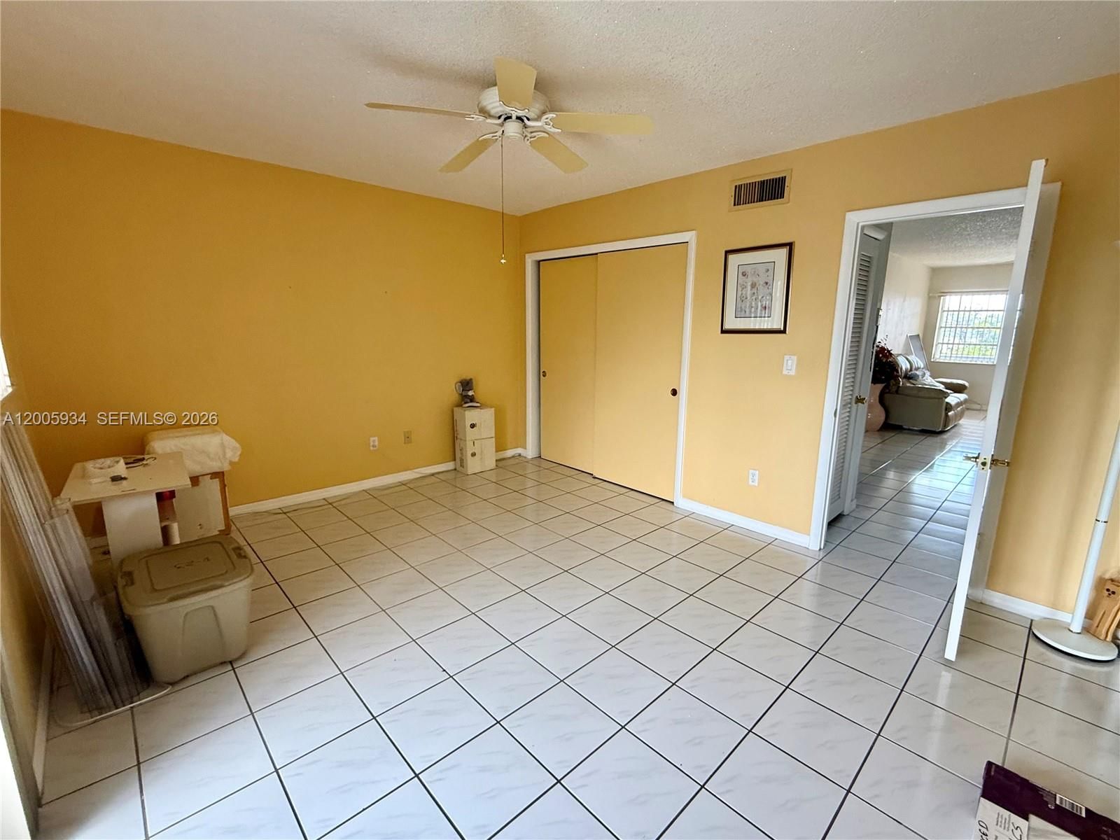 Real estate property located at 11 204th St #23, Miami-dade, Ro-mont Gardens Andover C, Miami Gardens, FL