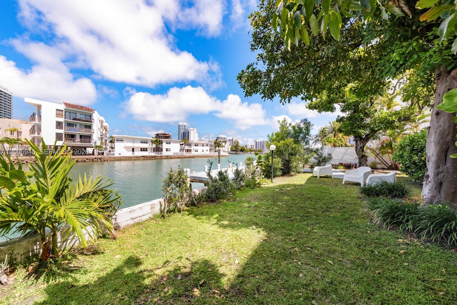 Real estate property located at 6941 Bay Dr B3, Miami-dade, Normandy Palms Condo, Miami Beach, FL