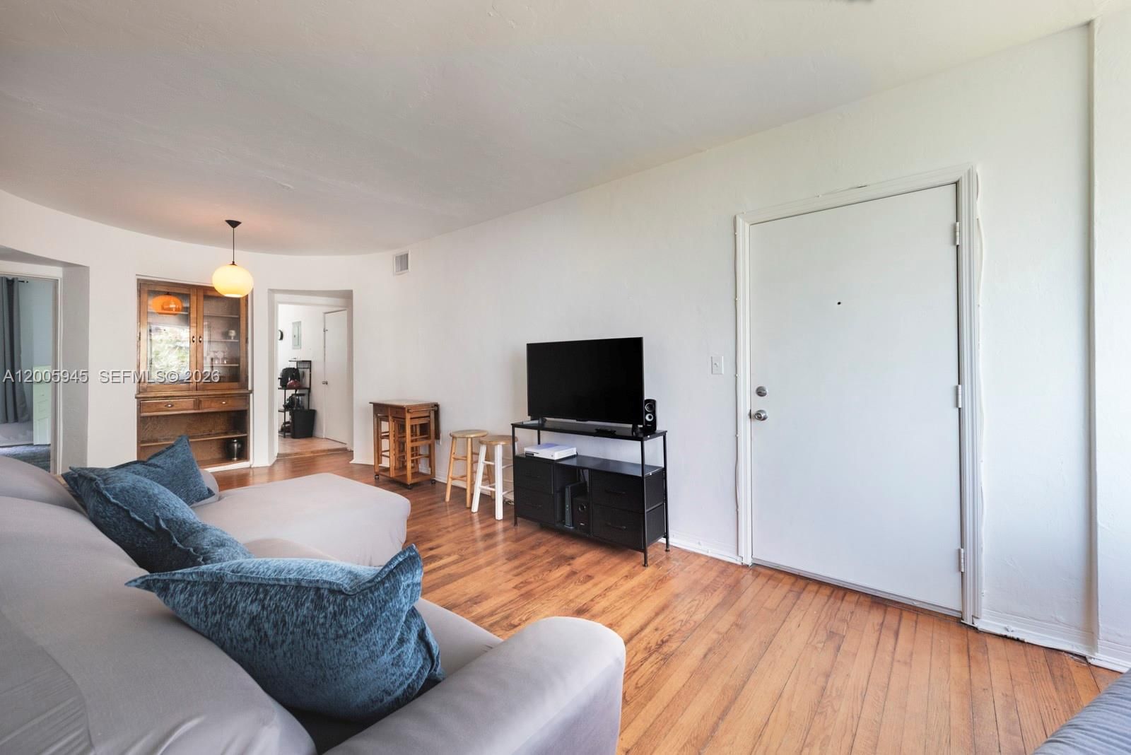 Real estate property located at 6941 Bay Dr B3, Miami-dade, Normandy Palms Condo, Miami Beach, FL