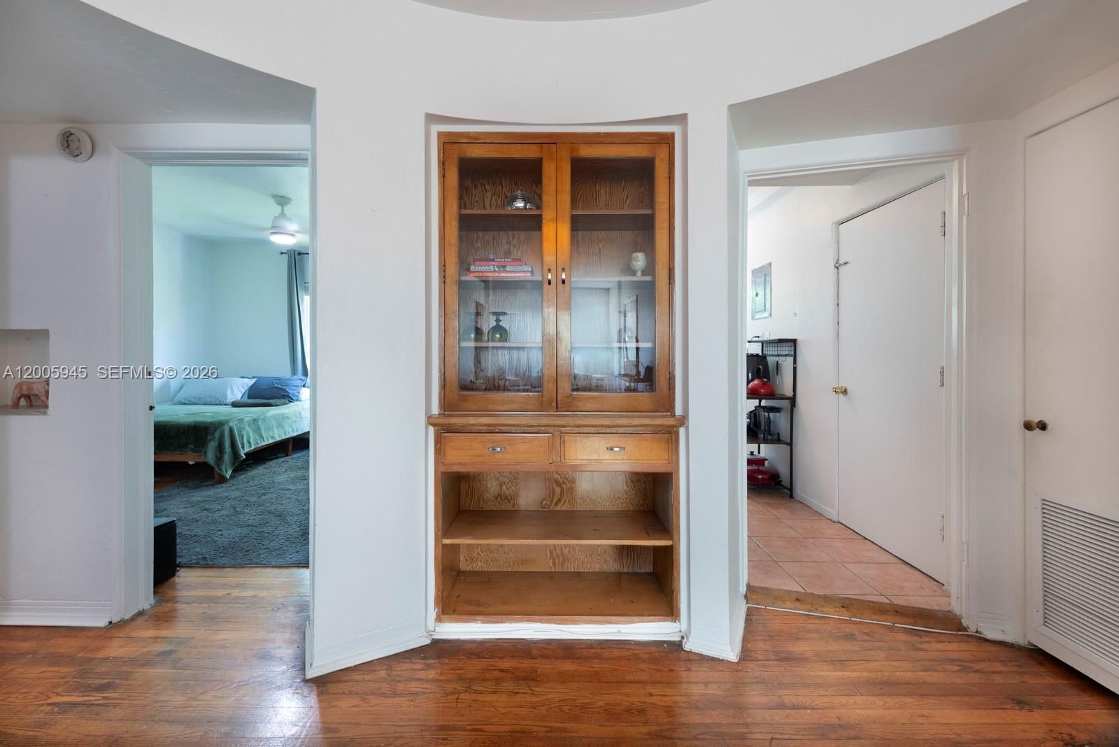 Real estate property located at 6941 Bay Dr B3, Miami-dade, Normandy Palms Condo, Miami Beach, FL