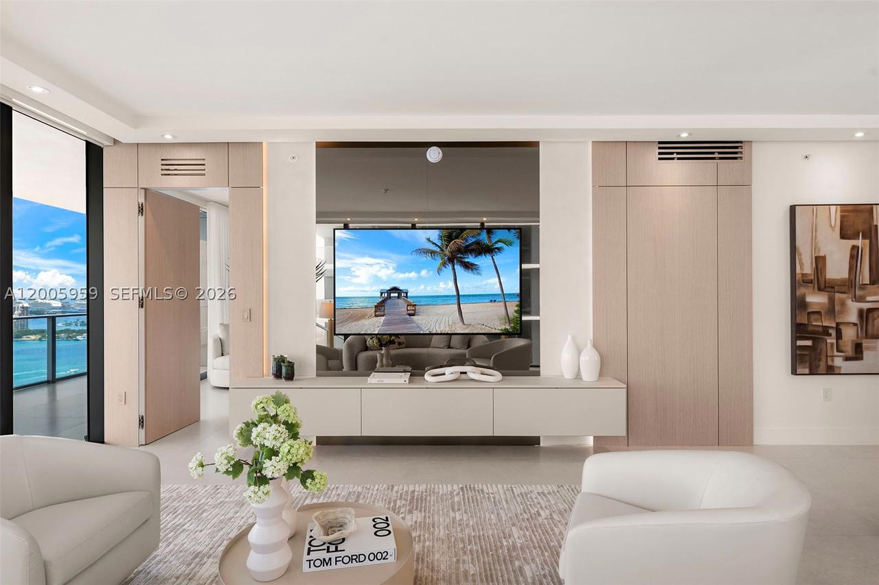 Real estate property located at 700 24th St #3201, Miami-dade, Aria Reserve South, Miami, FL