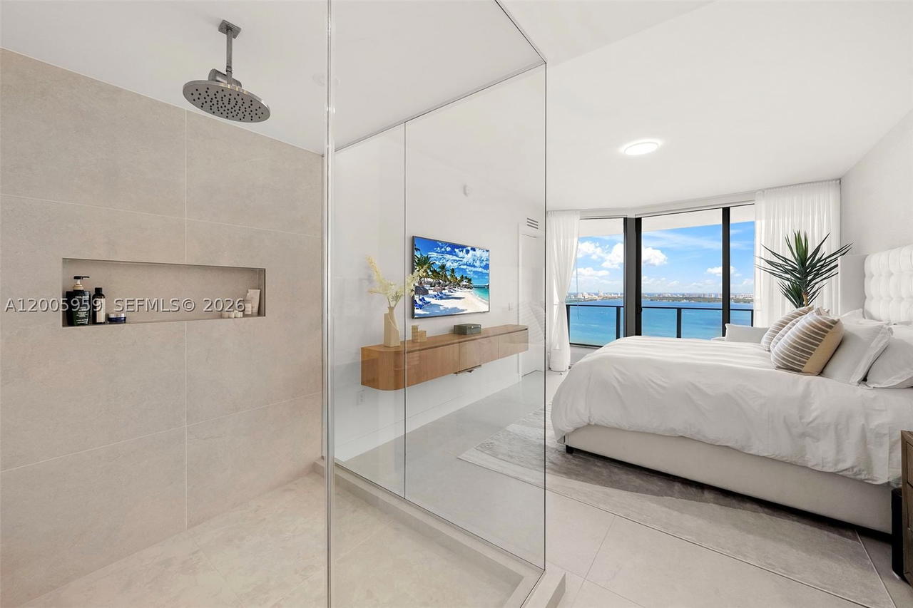 Real estate property located at 700 24th St #3201, Miami-dade, Aria Reserve South, Miami, FL