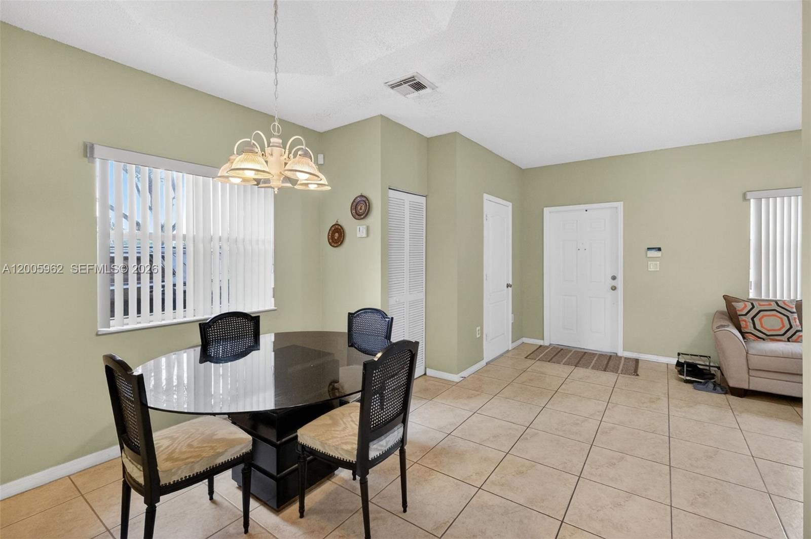 Real estate property located at 16624 73rd Ct #16624, Miami-dade, Paseos At Miami Lakes, Miami Lakes, FL