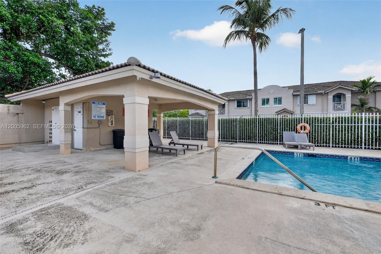 Real estate property located at 16624 73rd Ct #16624, Miami-dade, Paseos At Miami Lakes, Miami Lakes, FL