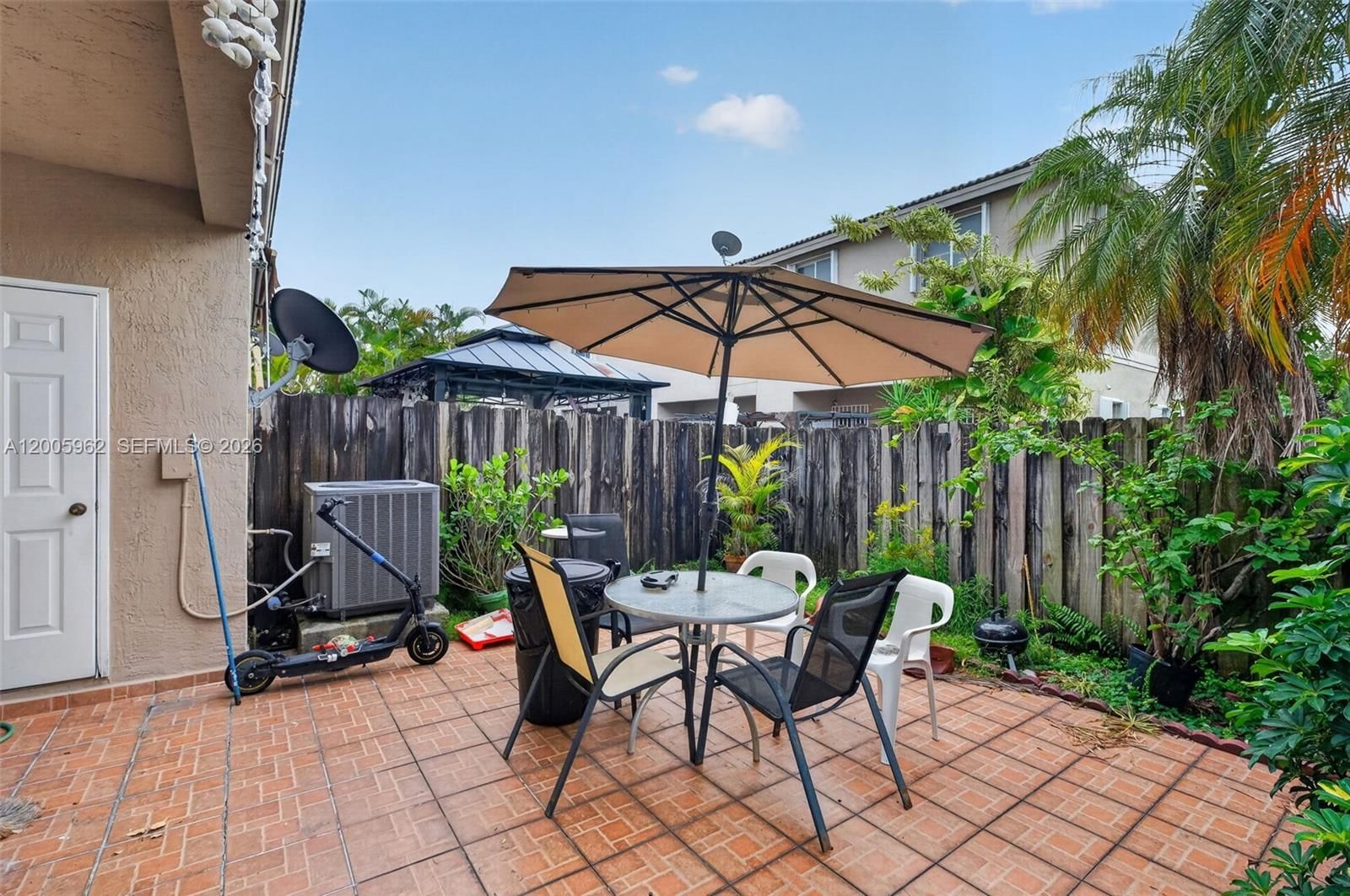 Real estate property located at 16624 73rd Ct #16624, Miami-dade, Paseos At Miami Lakes, Miami Lakes, FL