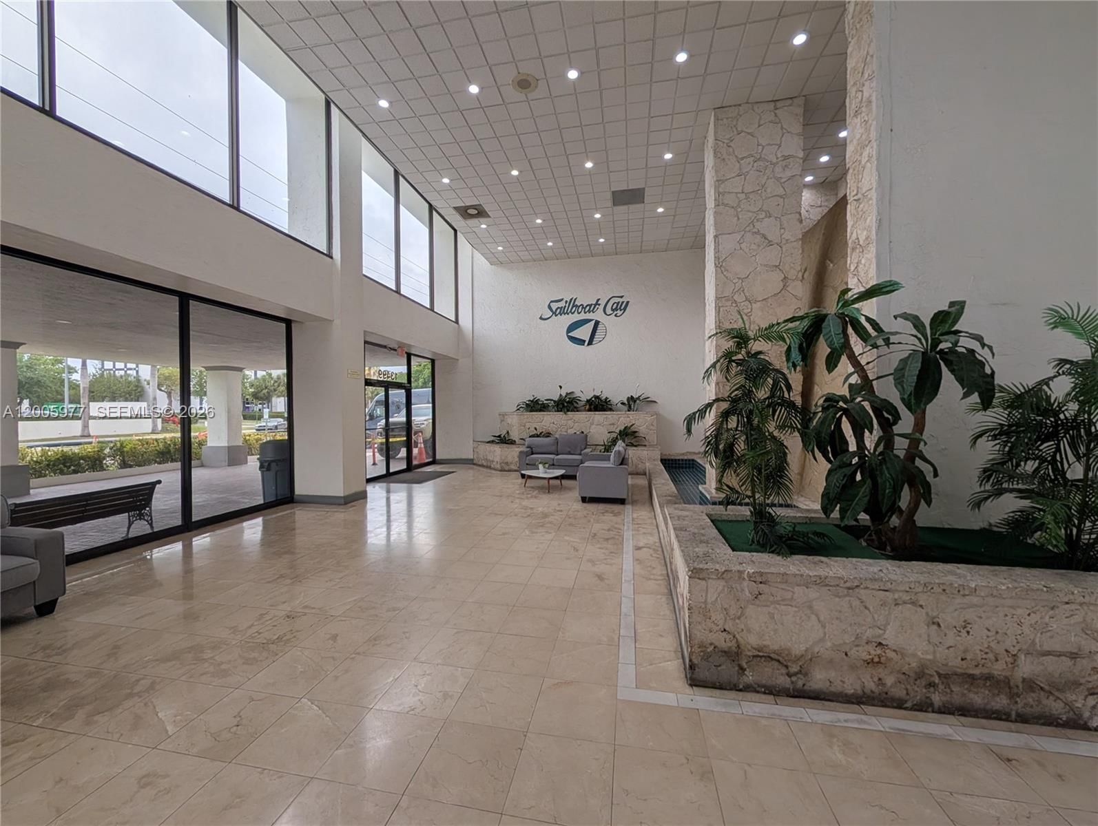Real estate property located at 13499 Biscayne Blvd #809, Miami-dade, Sailboat Cay Condo, North Miami, FL
