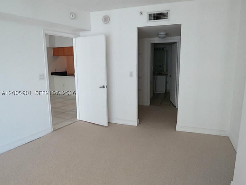 Real estate property located at 1750 BAYSHORE DR #2909, Miami-dade, Opera Tower, Miami, FL