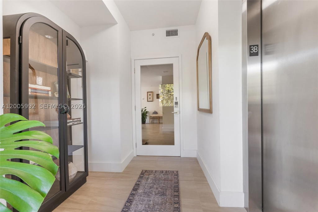 Real estate property located at 120 Salamanca Ave #3B, Miami-dade, C Gab Douglas Sec, Coral Gables, FL