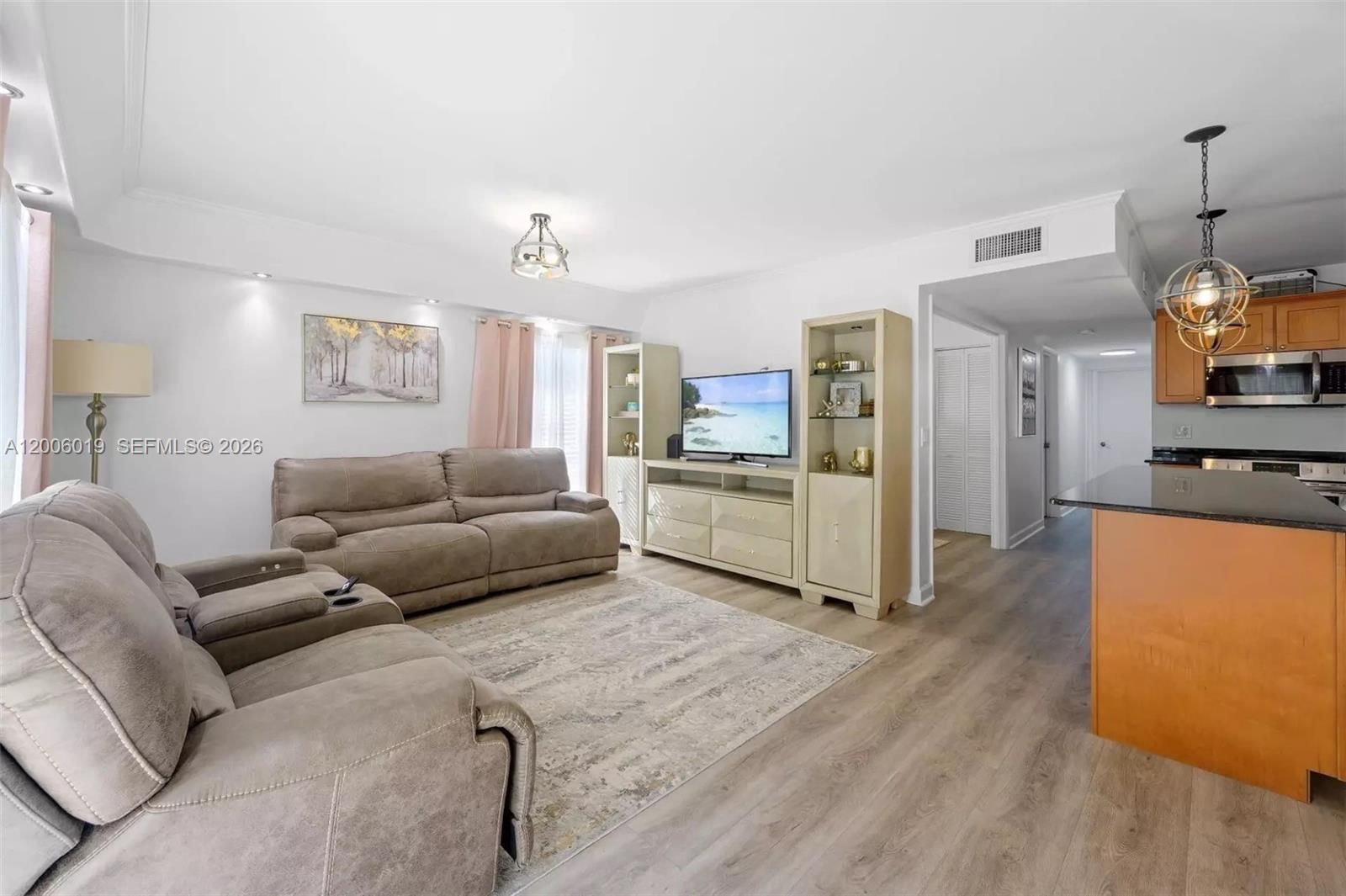 Real estate property located at 4001 73rd Ave, Broward, Everglade Land Sales Co, Davie, FL