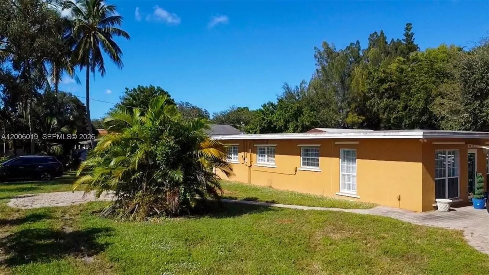 Real estate property located at 4001 73rd Ave, Broward, Everglade Land Sales Co, Davie, FL