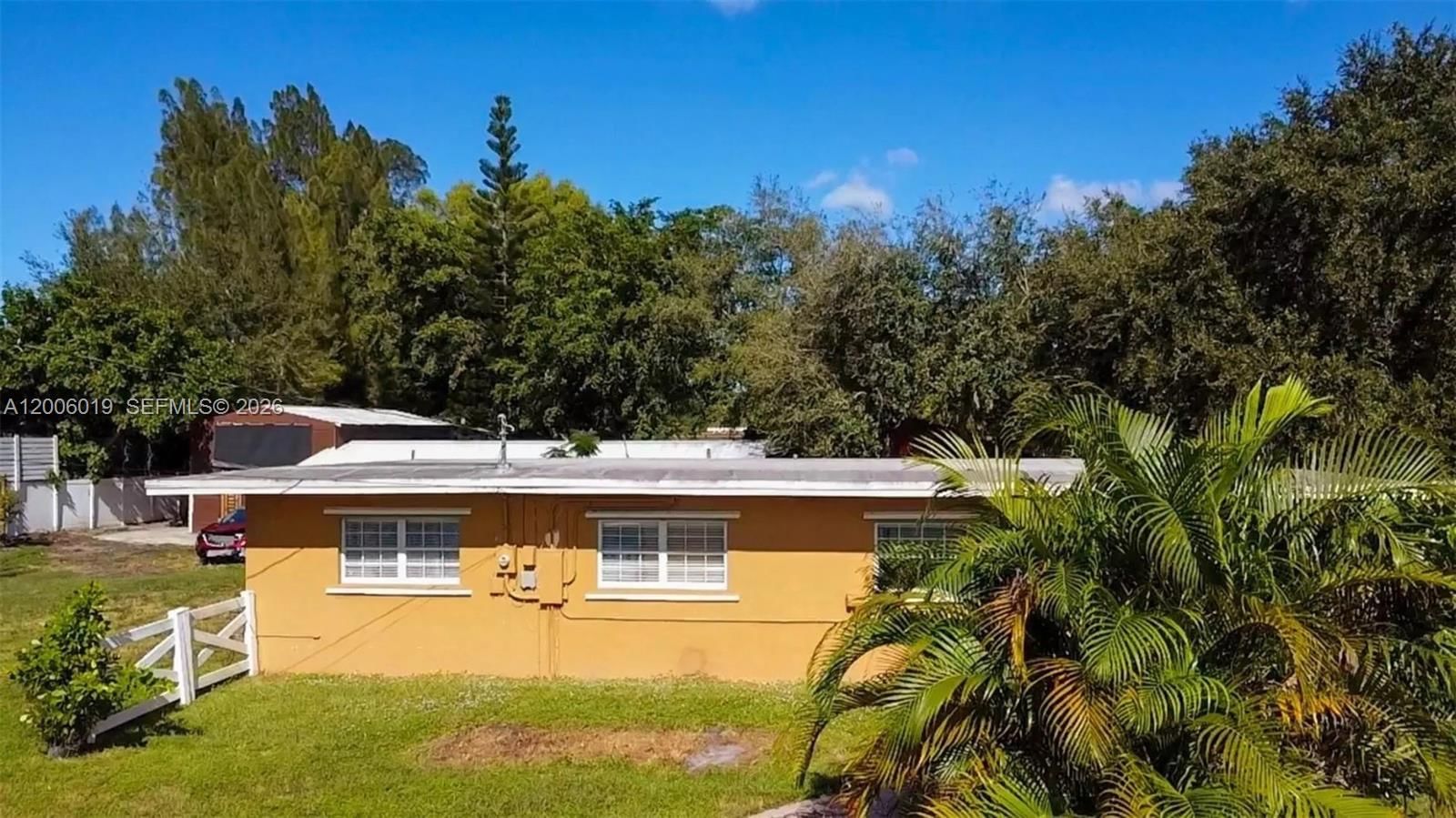 Real estate property located at 4001 73rd Ave, Broward, Everglade Land Sales Co, Davie, FL