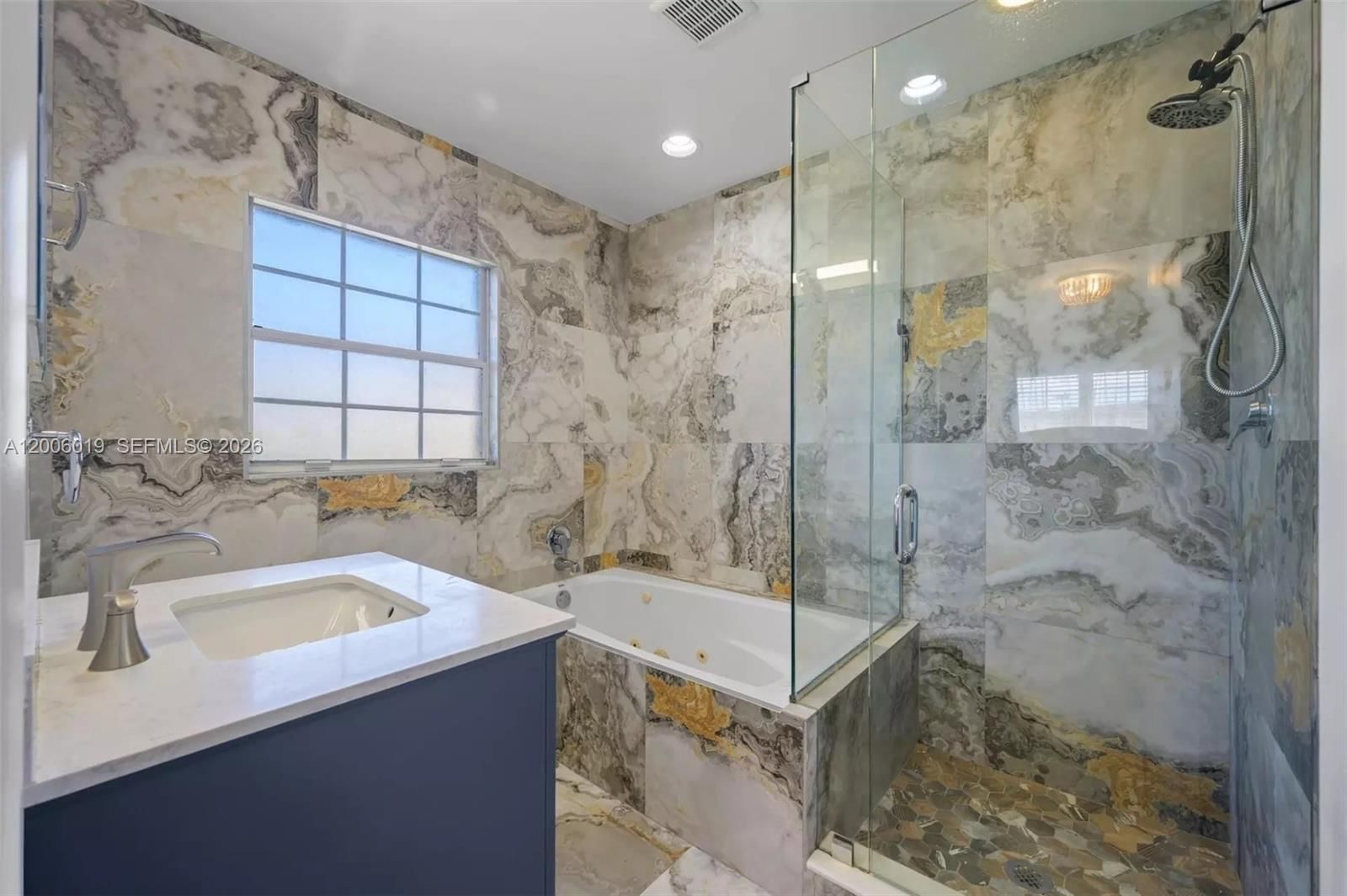 Real estate property located at 4001 73rd Ave, Broward, Everglade Land Sales Co, Davie, FL