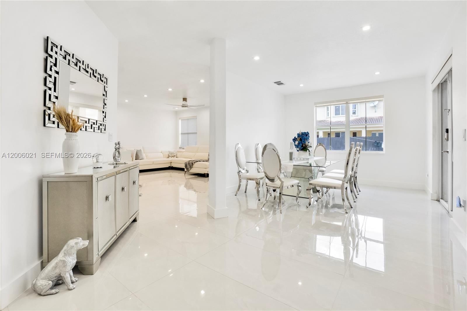 Real estate property located at 16621 58th Ter, Miami-dade, Rivendell, Miami, FL