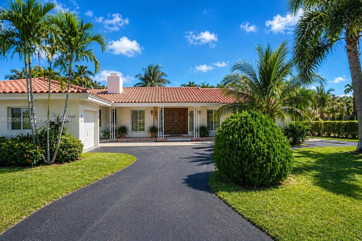 Real estate property located at 9205 Byron Ave, Miami-dade, Altos Del Mar No 5, Surfside, FL
