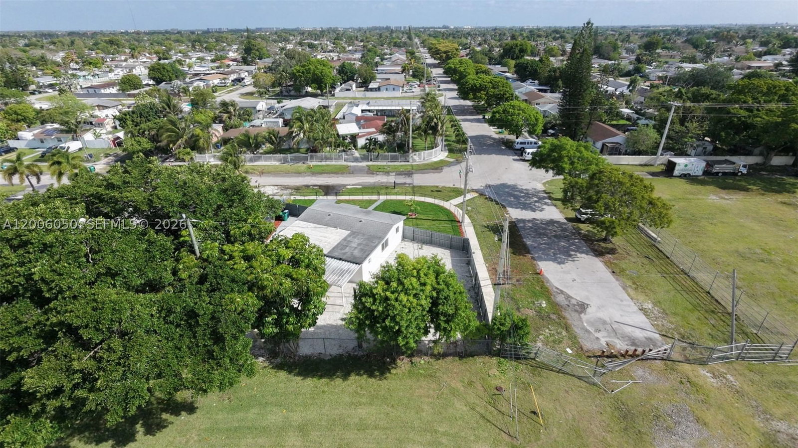 Real estate property located at 14700 302nd St, Miami-dade, Hmstd Lake Park Homes, Homestead, FL