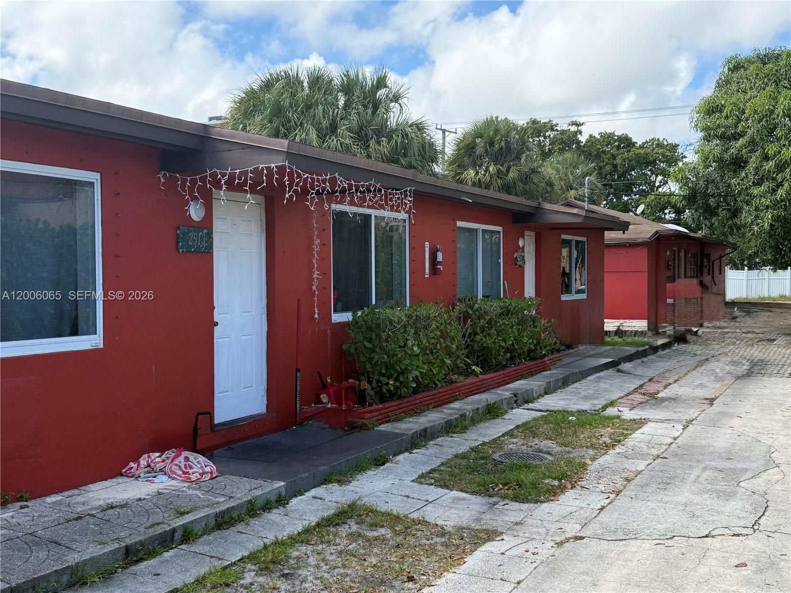 Real estate property located at 2513 Lincoln St, Broward, Hollywood Little Ranches, Hollywood, FL