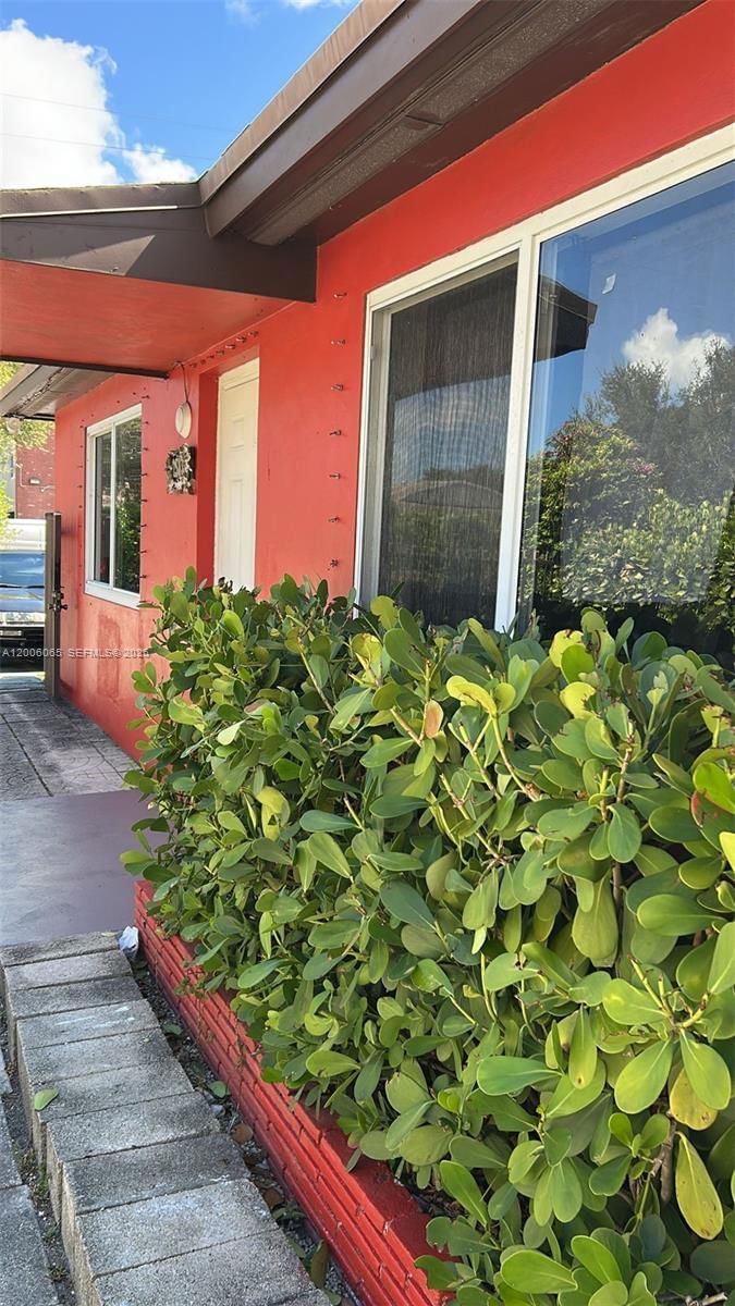 Real estate property located at 2513 Lincoln St, Broward, Hollywood Little Ranches, Hollywood, FL
