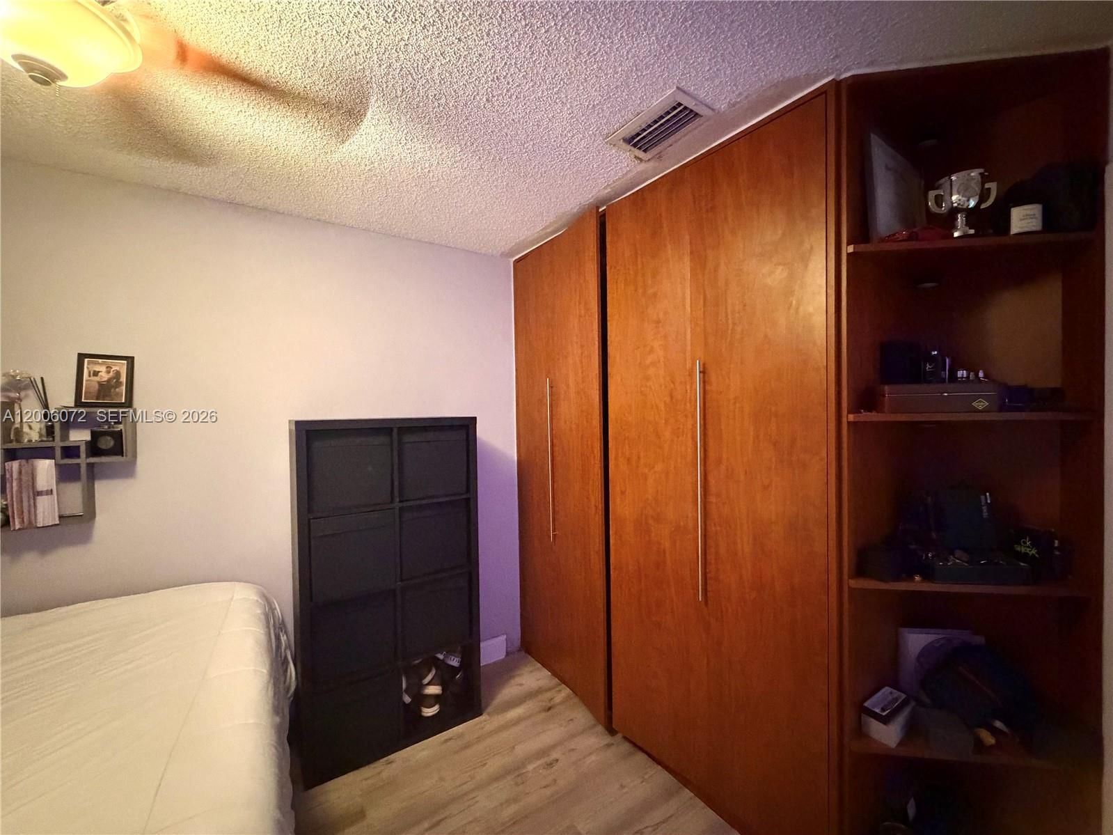 Real estate property located at 14245 57th Ln #9-2, Miami-dade, Sienna Villas Condo, Miami, FL