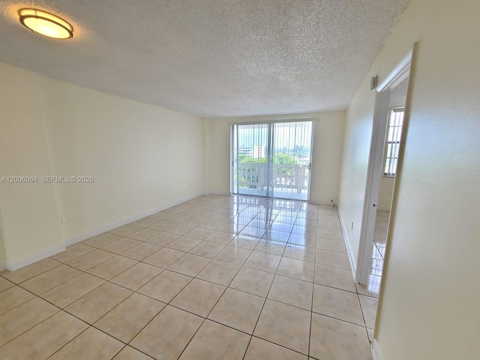 Real estate property located at 15600 7th Ave #709, Miami-dade, Parkway Towers Bldg 1, Miami, FL