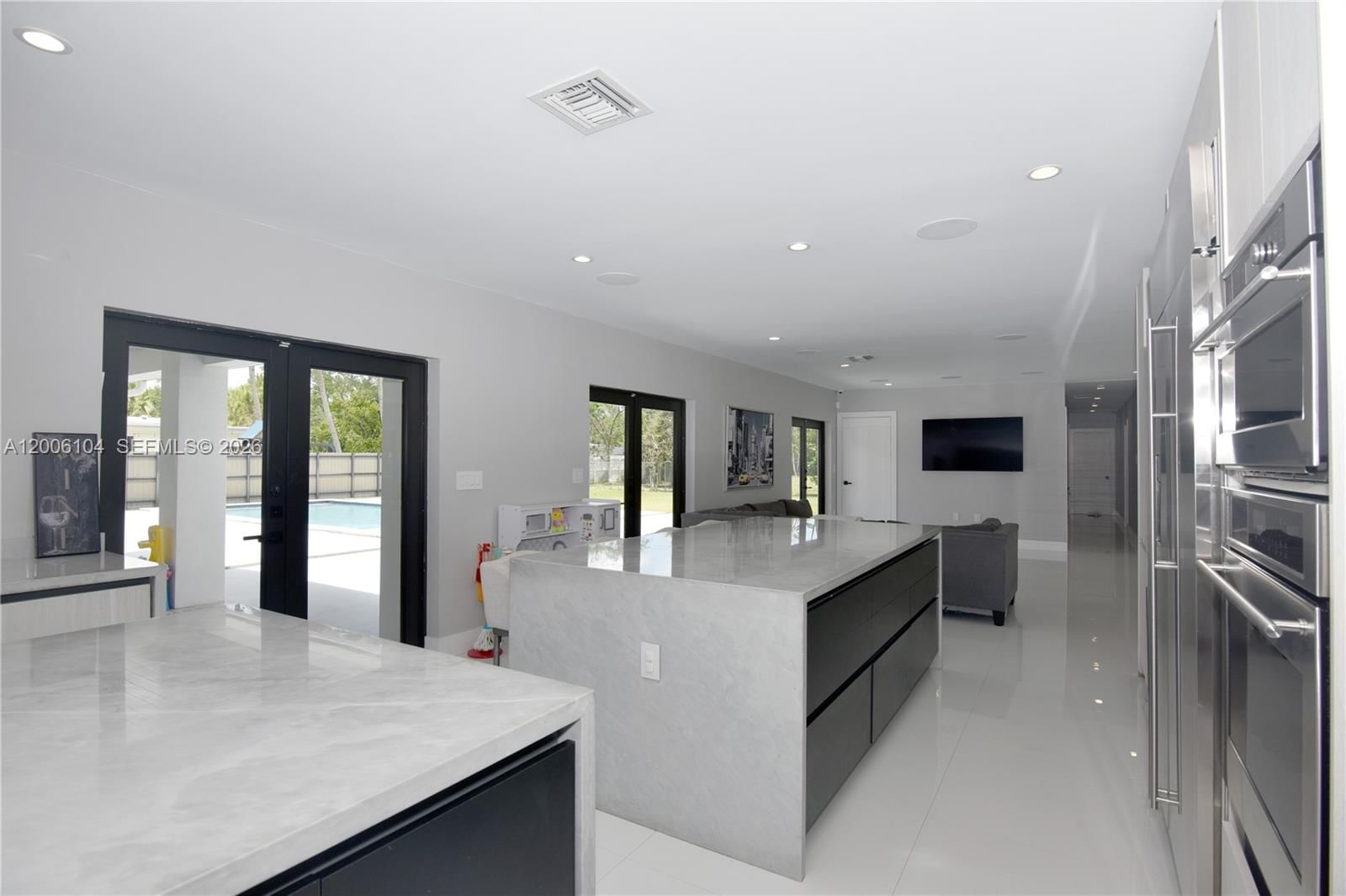 Real estate property located at 9281 166th Ter, Miami-dade, Benson Park 2nd Addn, Palmetto Bay, FL