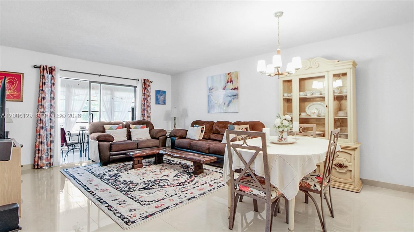 Real estate property located at 4000 44th Ave #306, Broward, Sapphire Condo, Lauderdale Lakes, FL