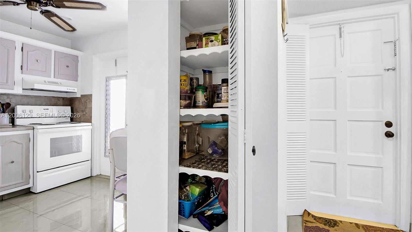 Real estate property located at 4000 44th Ave #306, Broward, Sapphire Condo, Lauderdale Lakes, FL