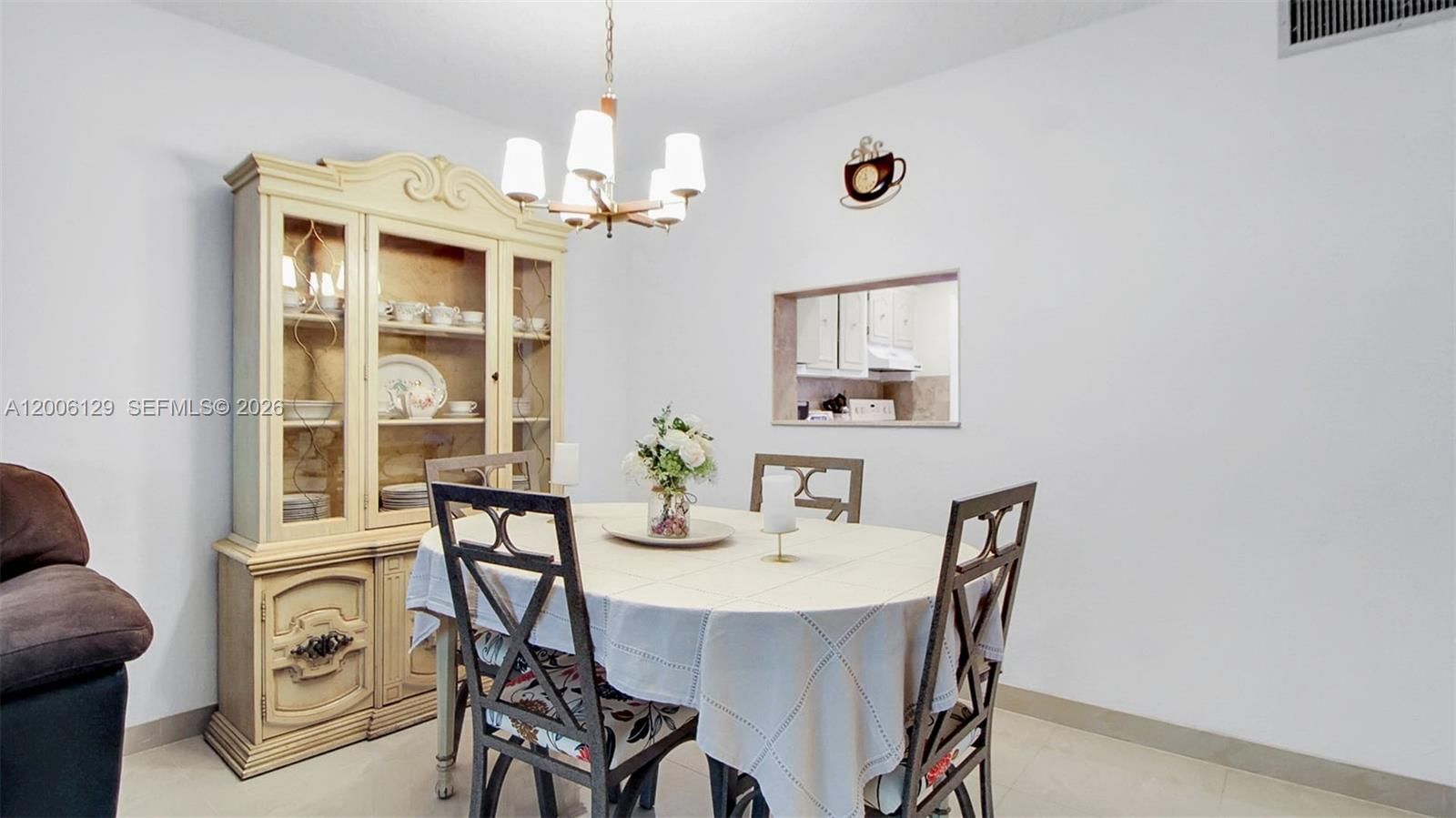 Real estate property located at 4000 44th Ave #306, Broward, Sapphire Condo, Lauderdale Lakes, FL