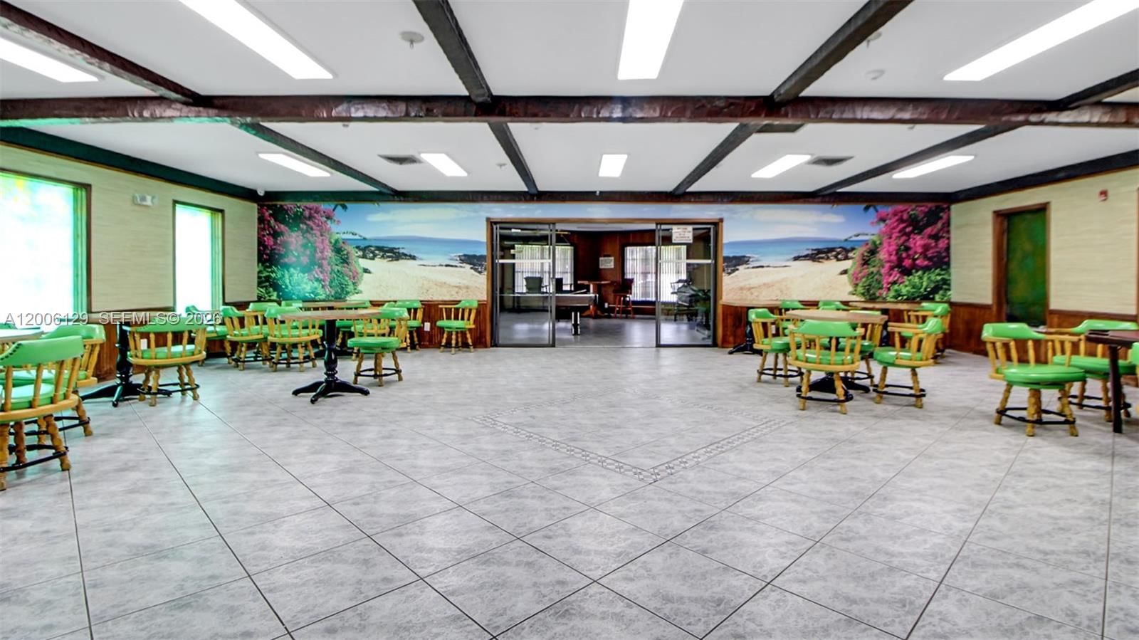 Real estate property located at 4000 44th Ave #306, Broward, Sapphire Condo, Lauderdale Lakes, FL