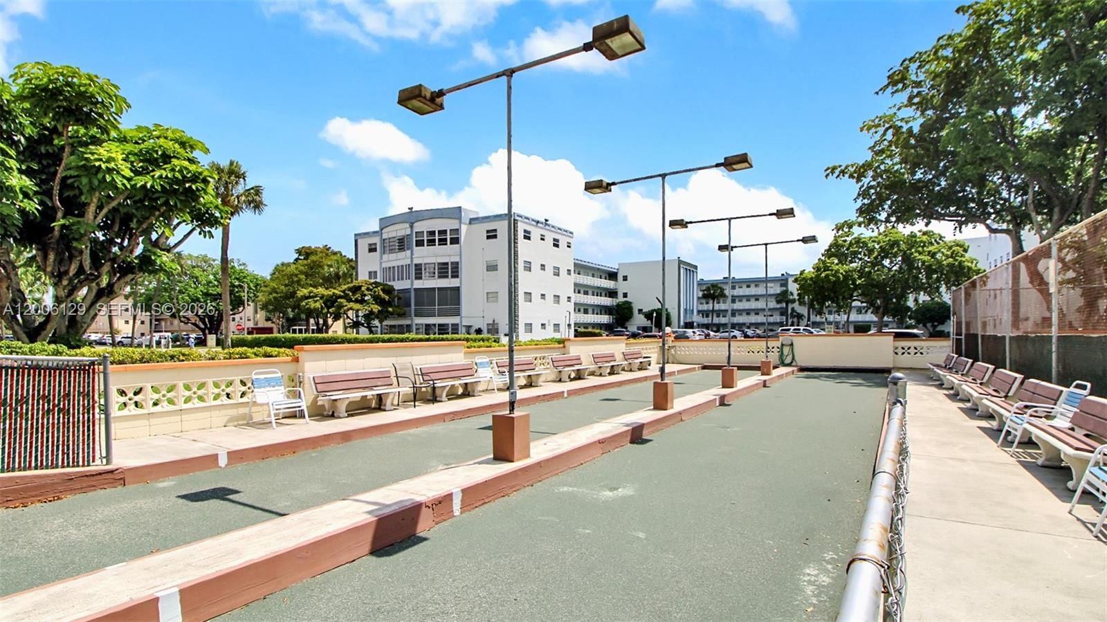 Real estate property located at 4000 44th Ave #306, Broward, Sapphire Condo, Lauderdale Lakes, FL