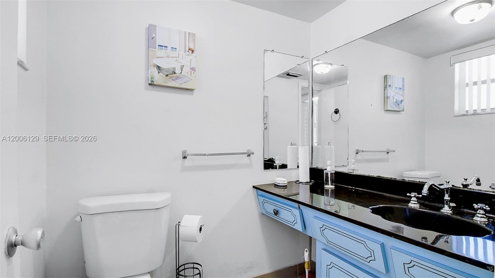 Real estate property located at 4000 44th Ave #306, Broward, Sapphire Condo, Lauderdale Lakes, FL