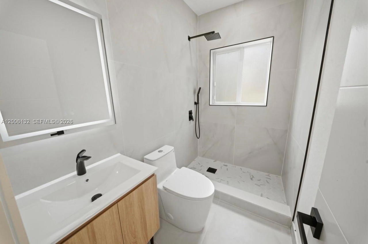 Real estate property located at 4711 11th Ave, Miami-dade, Crestwood, Miami, FL