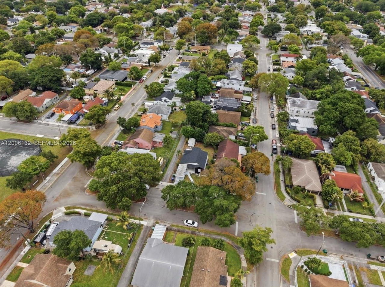 Real estate property located at 4711 11th Ave, Miami-dade, Crestwood, Miami, FL