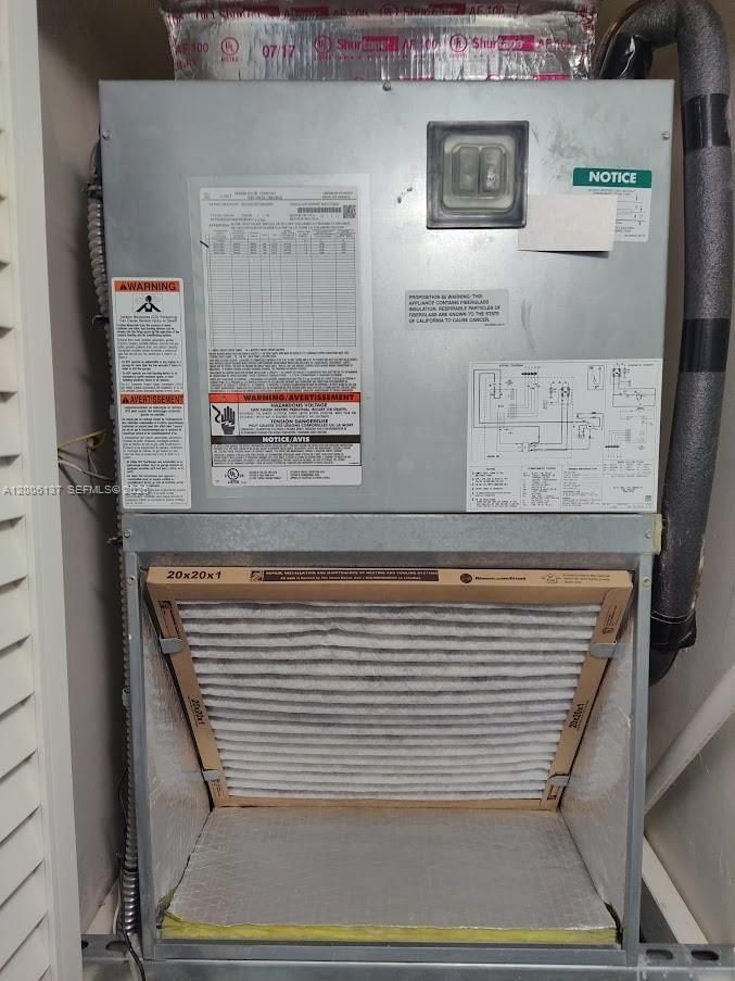 Real estate property located at 3601 Inverarry #206A, Broward, Las Vistas, Lauderhill, FL