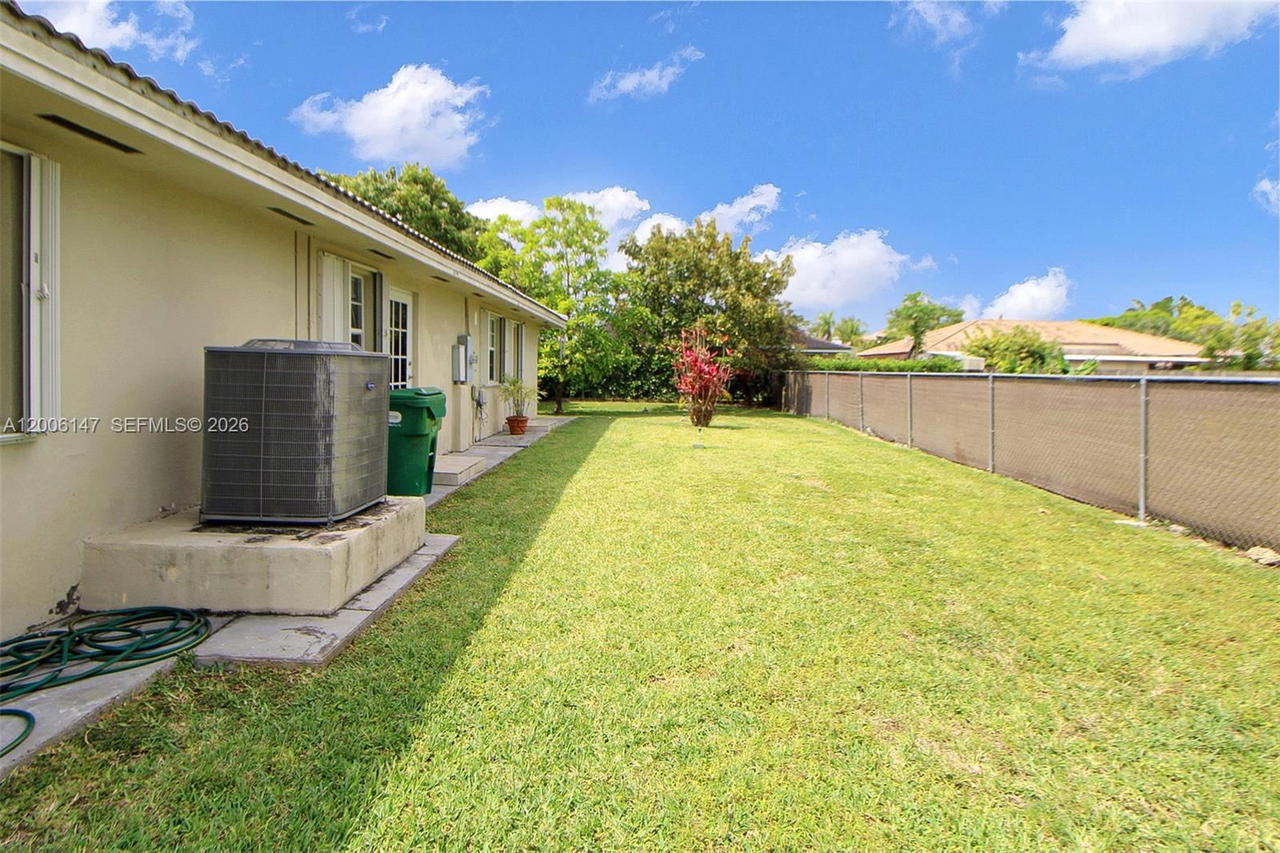 Real estate property located at 14557 160th St, Miami-dade, Landing South, Miami, FL