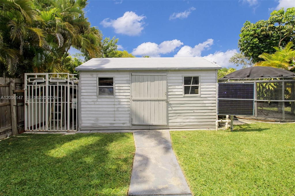 Real estate property located at 14557 160th St, Miami-dade, Landing South, Miami, FL