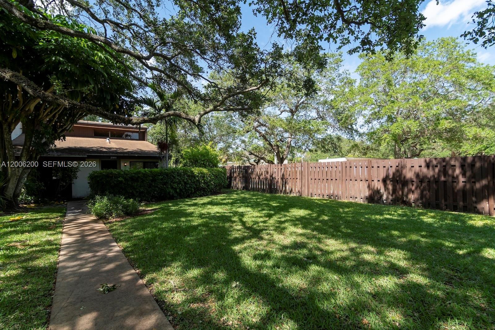 Real estate property located at 2911 33rd Ter, Broward, Tamerlane, Hollywood, FL